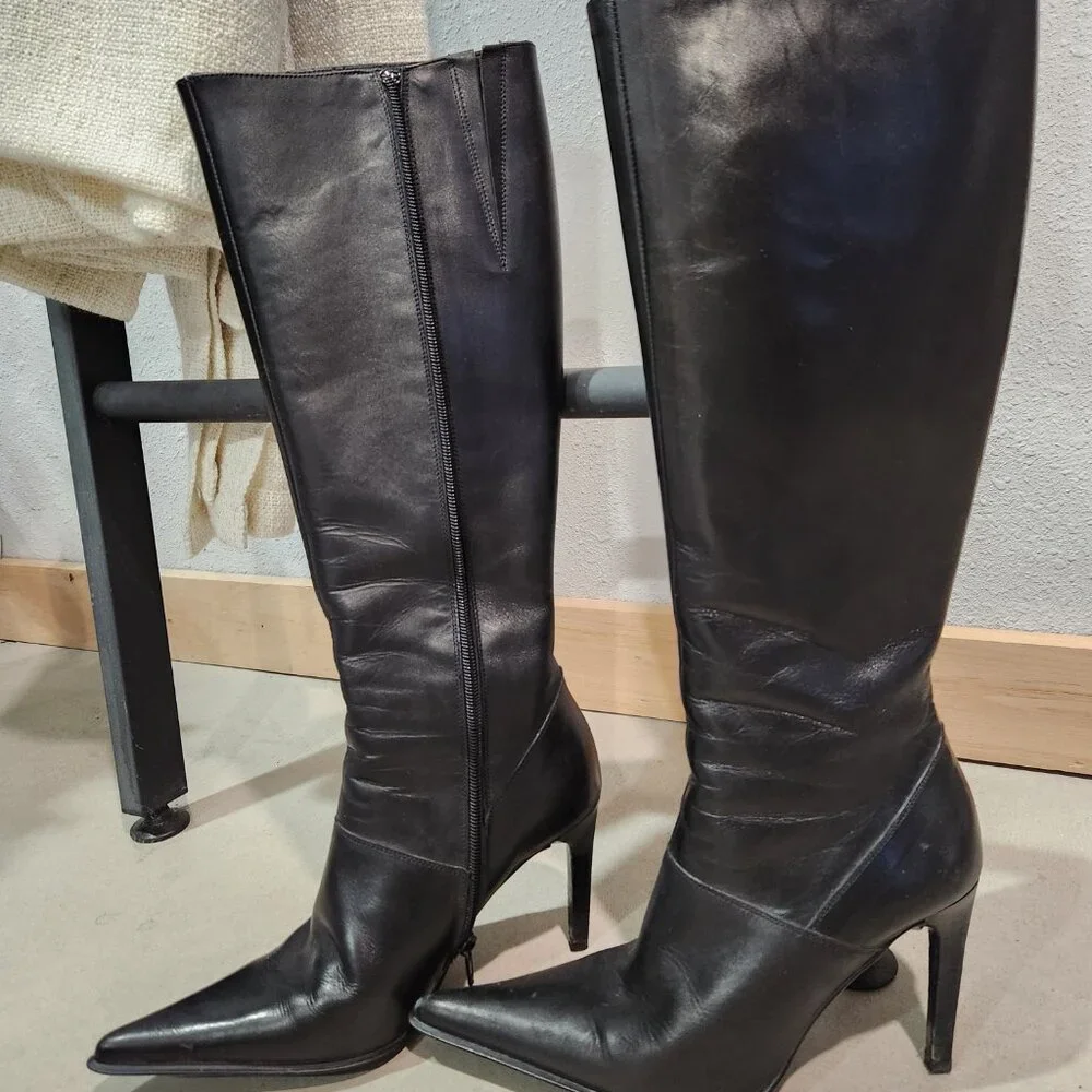 GUESS By Marciano | Black Leather Tall Houston Boots Heel 7W - Picture 3 of 12